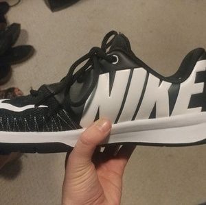 Nike Team Hustle D7 Black Shoes